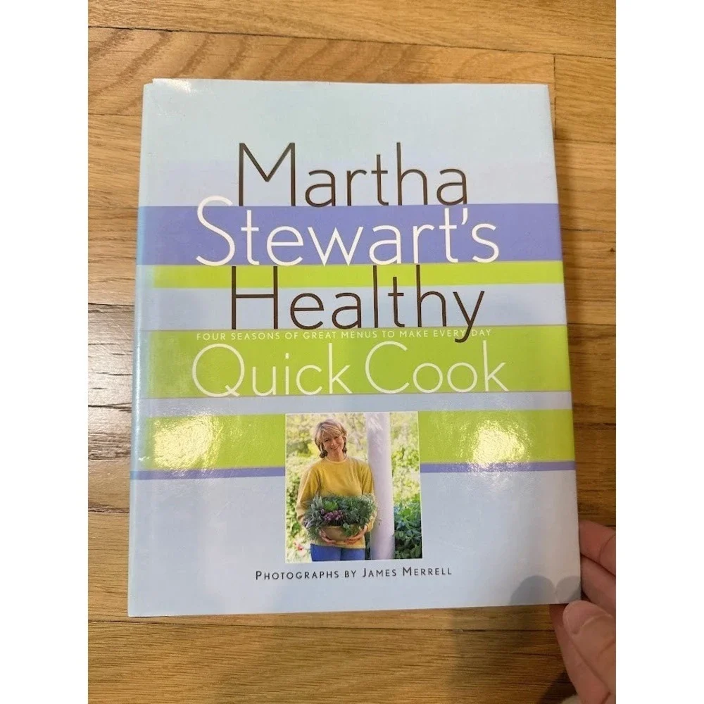 Lot of 4 Martha Stewart Cookbooks, Baking Quick Cook & Martha Living 80s-90s VTG